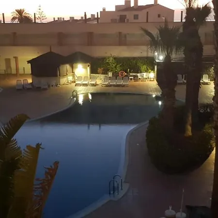Apartamento En Residencial Balcon De Los Gigantes, Tenerife *